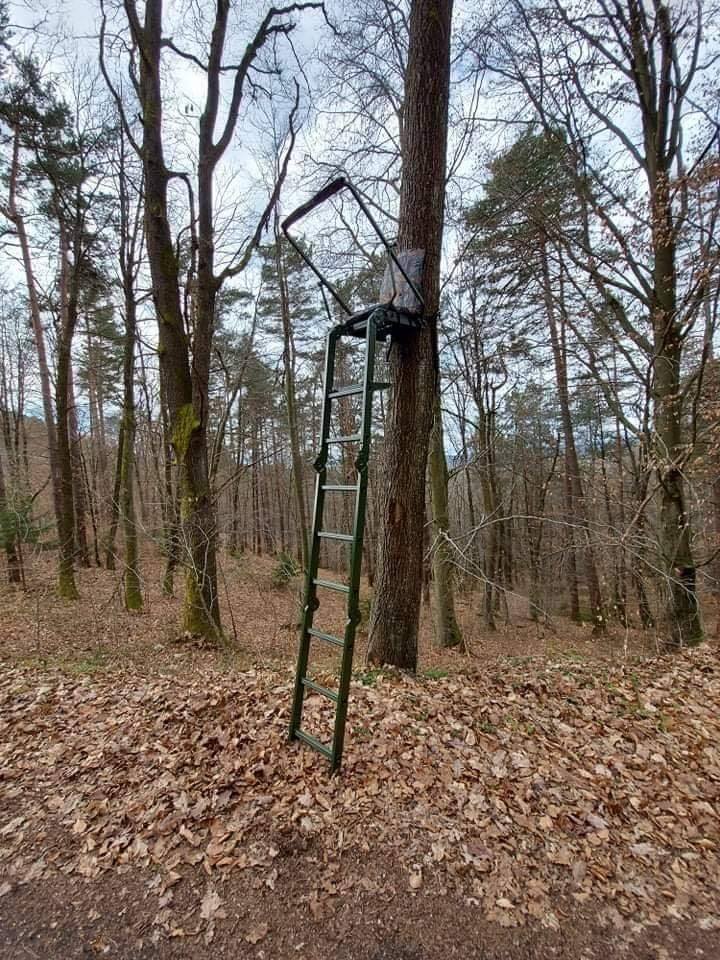 V prihodu zložjiva prenosna preža!