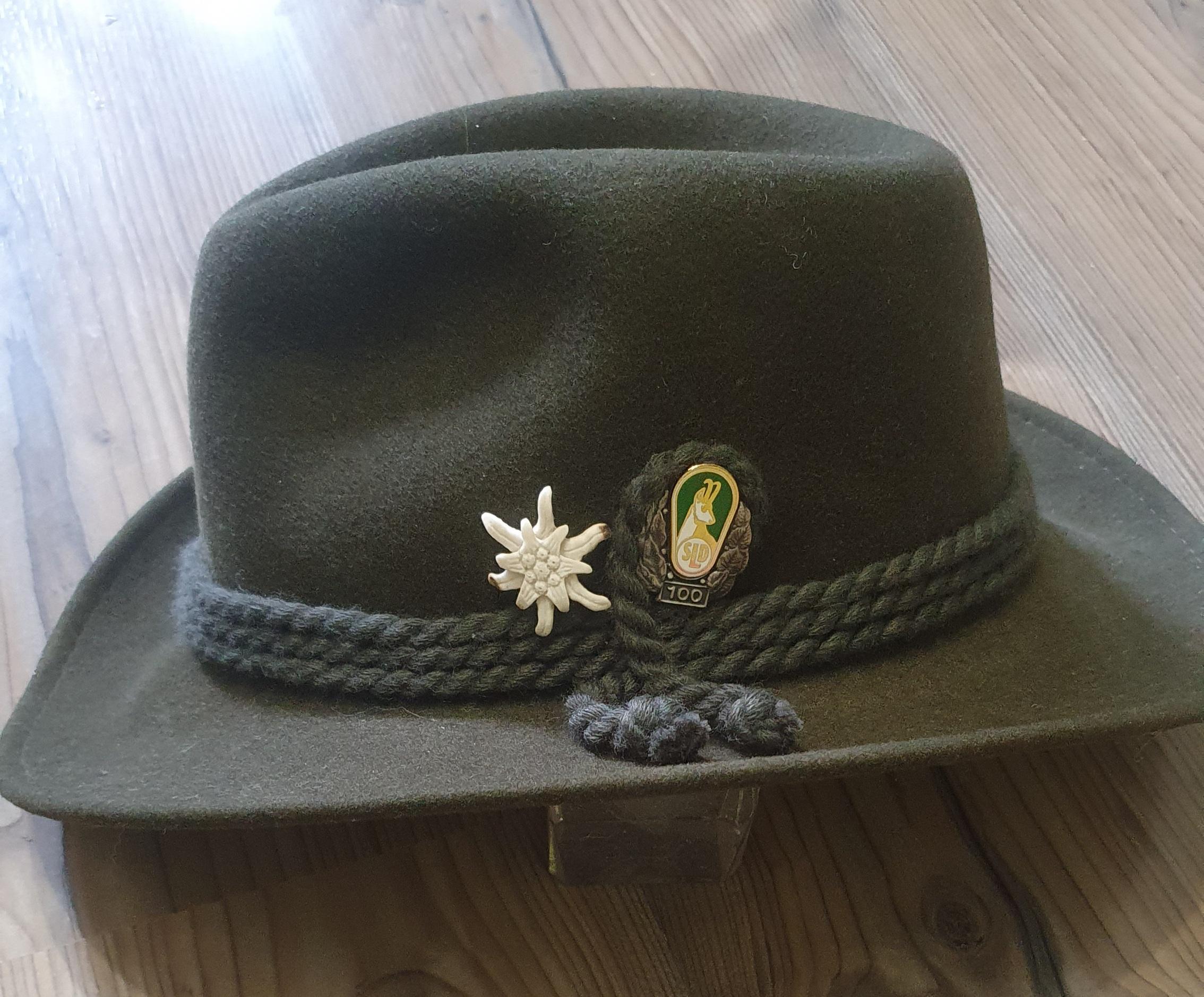 značka za lovski klobuk