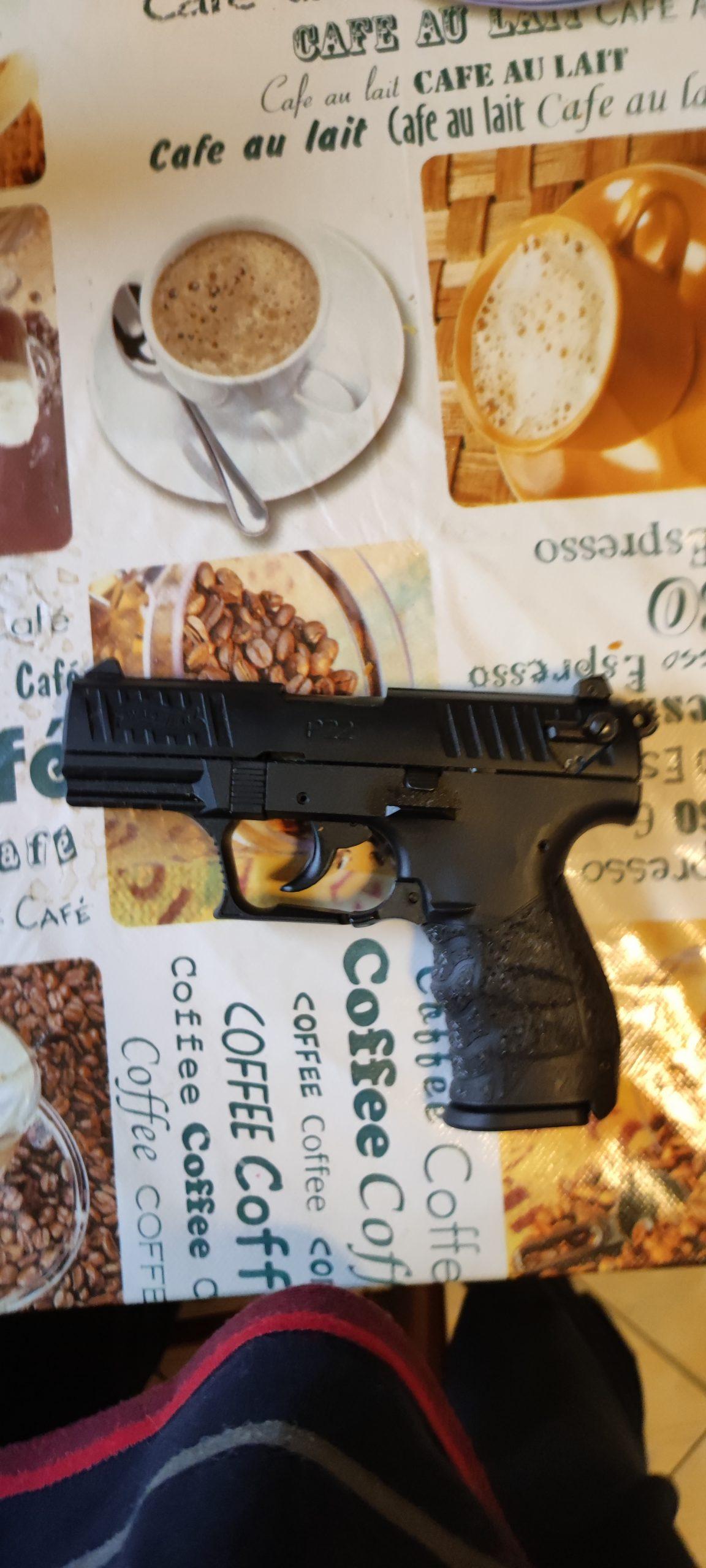 Pištola Walther P22Q