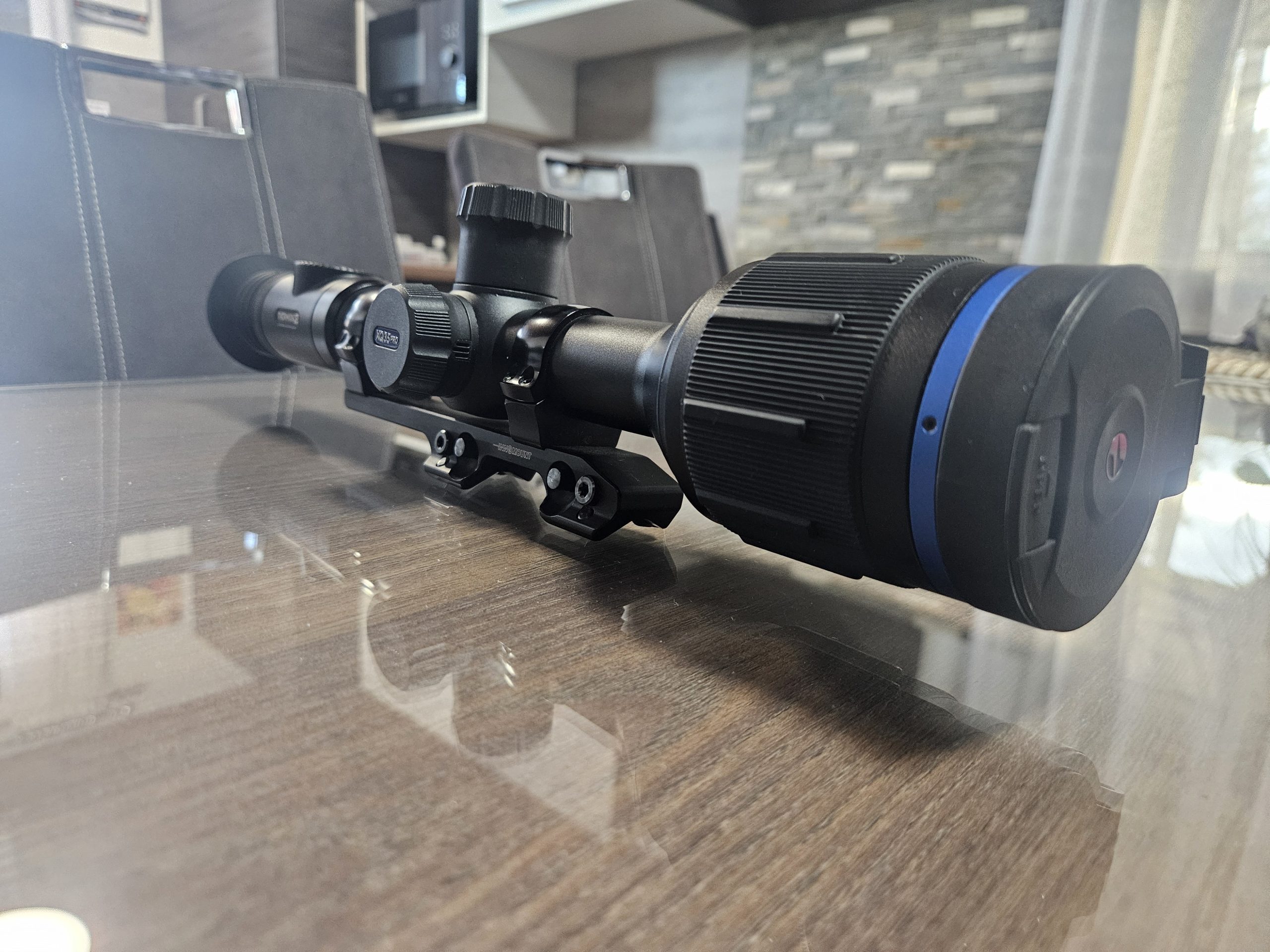 Pulsar Thermion XQ 35 Pro