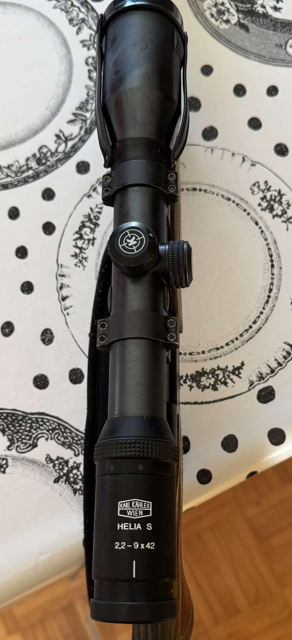 Bergara BA 13, kal. 243 Win (Kahles Helia S 2-9×42 + dušilec)