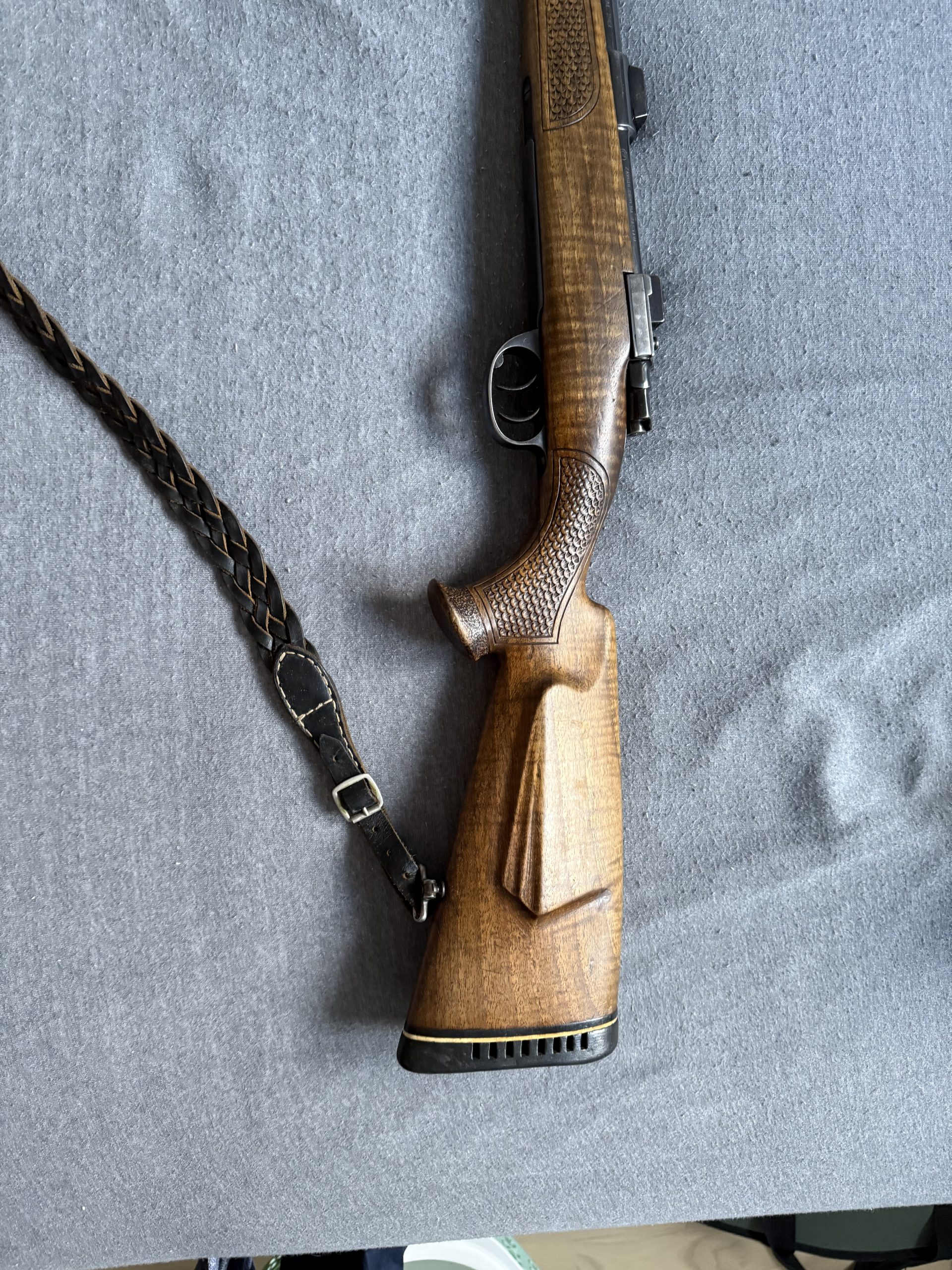 Prodam RP Crvena zastava