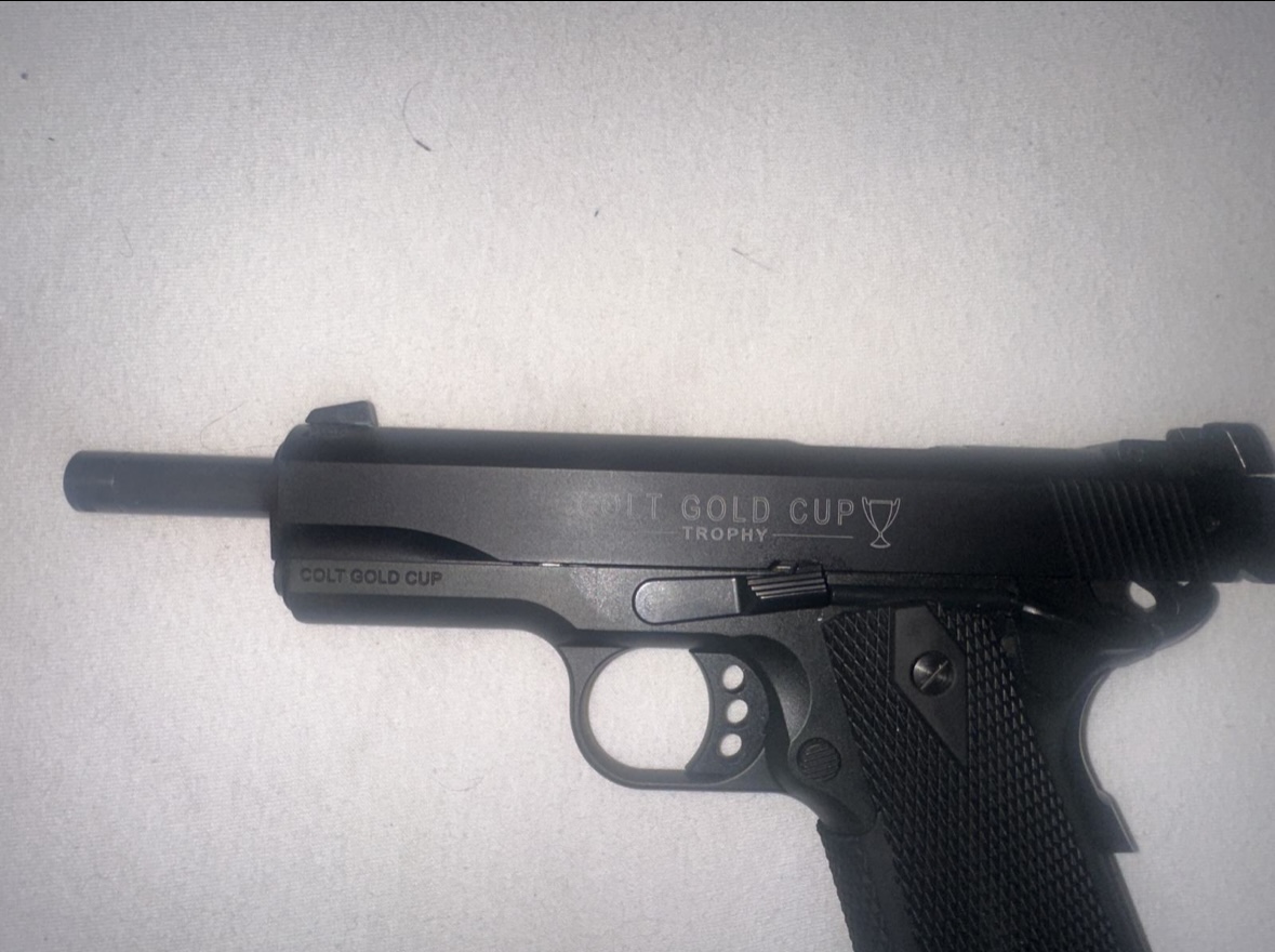 Polavtomatska pištola WALTHER Colt 1911 Gold Cup12