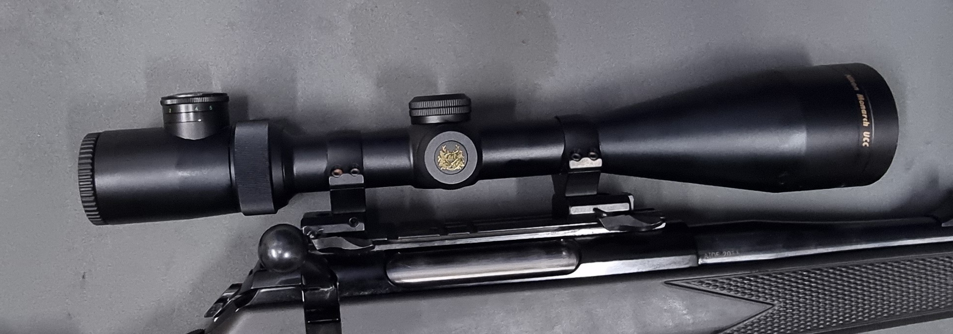 Strelni daljnogled Nikon Monarch UCC 3,5-10×50 z osvetljenim križem 4A