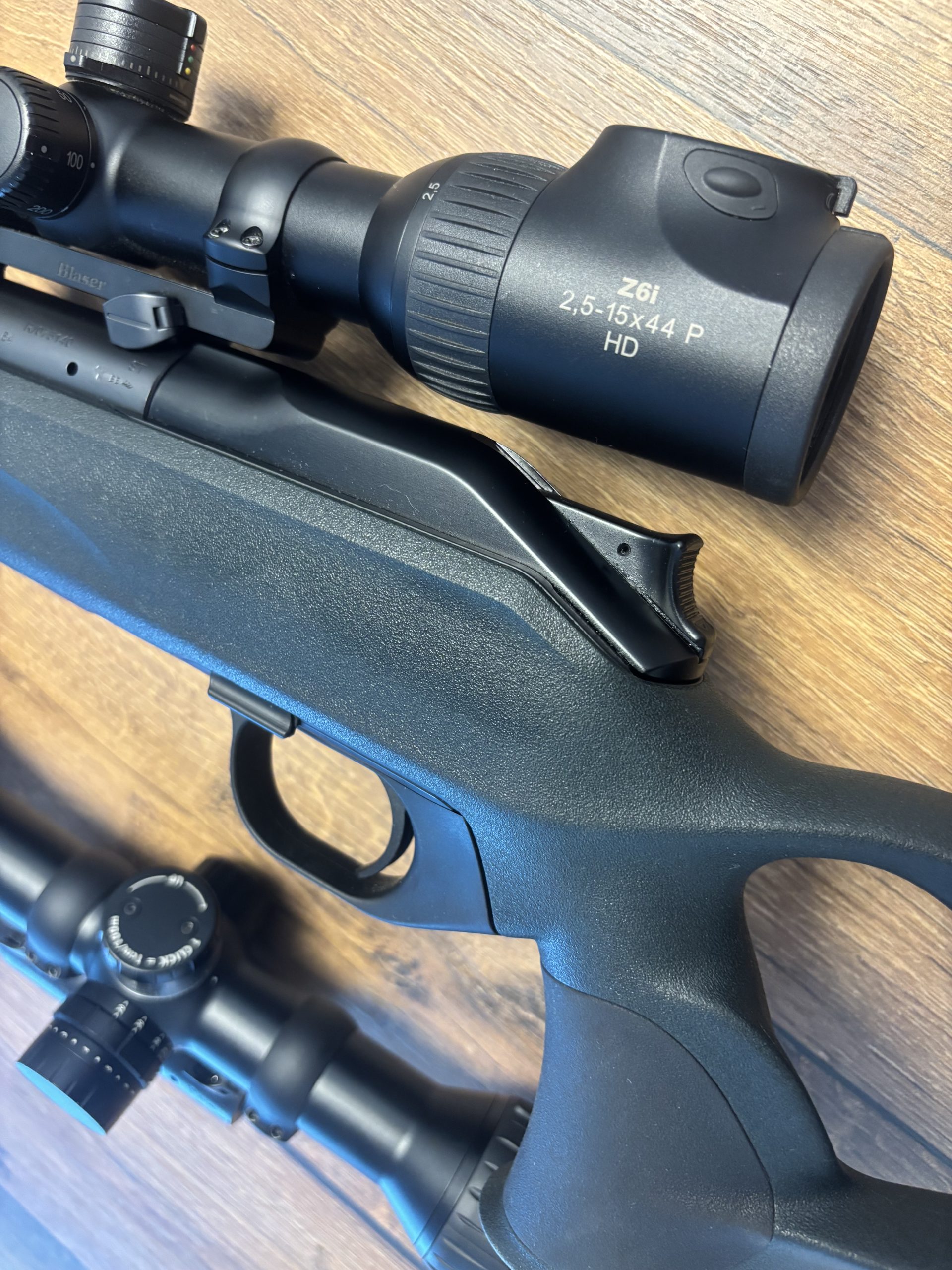 Blaser r8 7×64 + 222rem