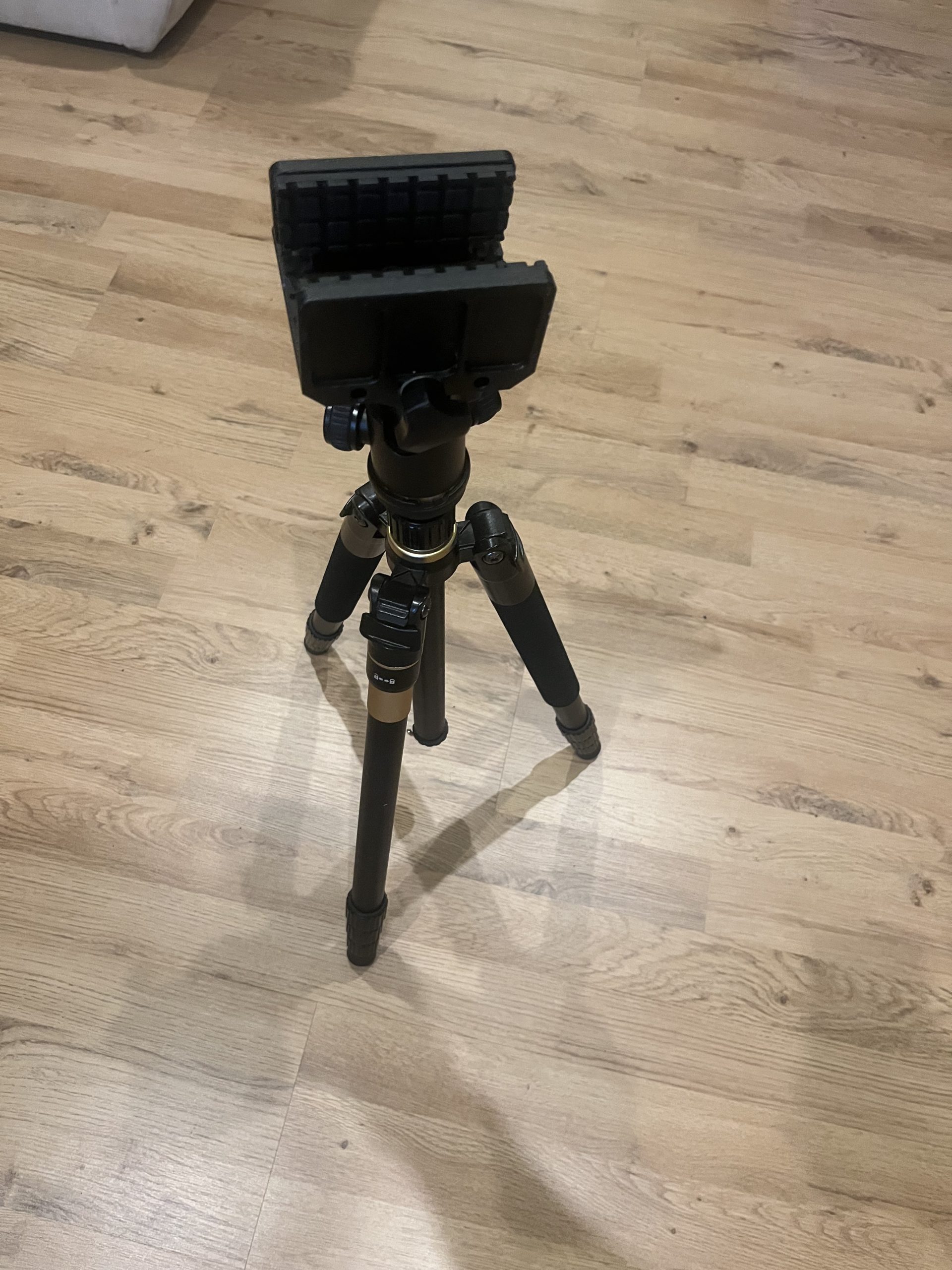 Tripod