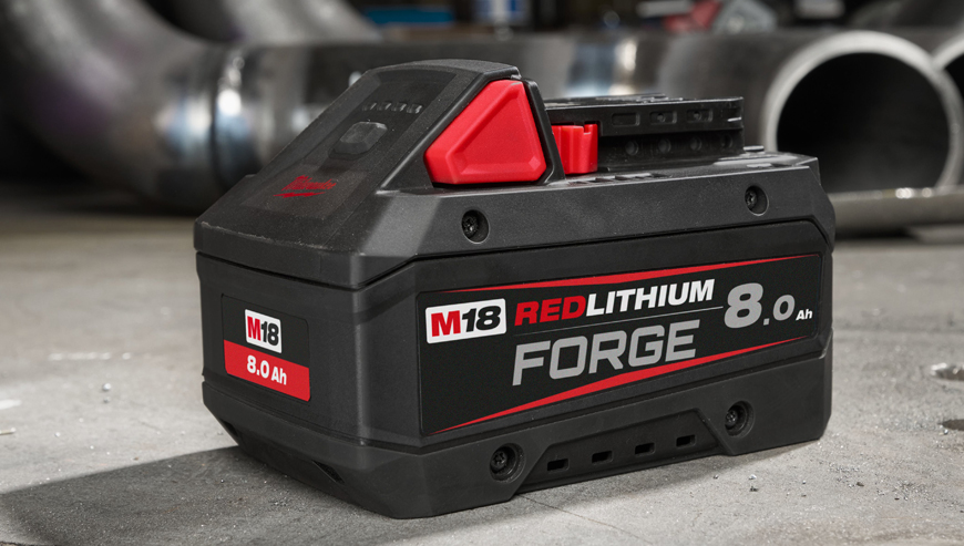 Milwaukee akumulatorska baterija M18 FB8 z 8.0 Ah kapaciteto in FORGE tehnologijo