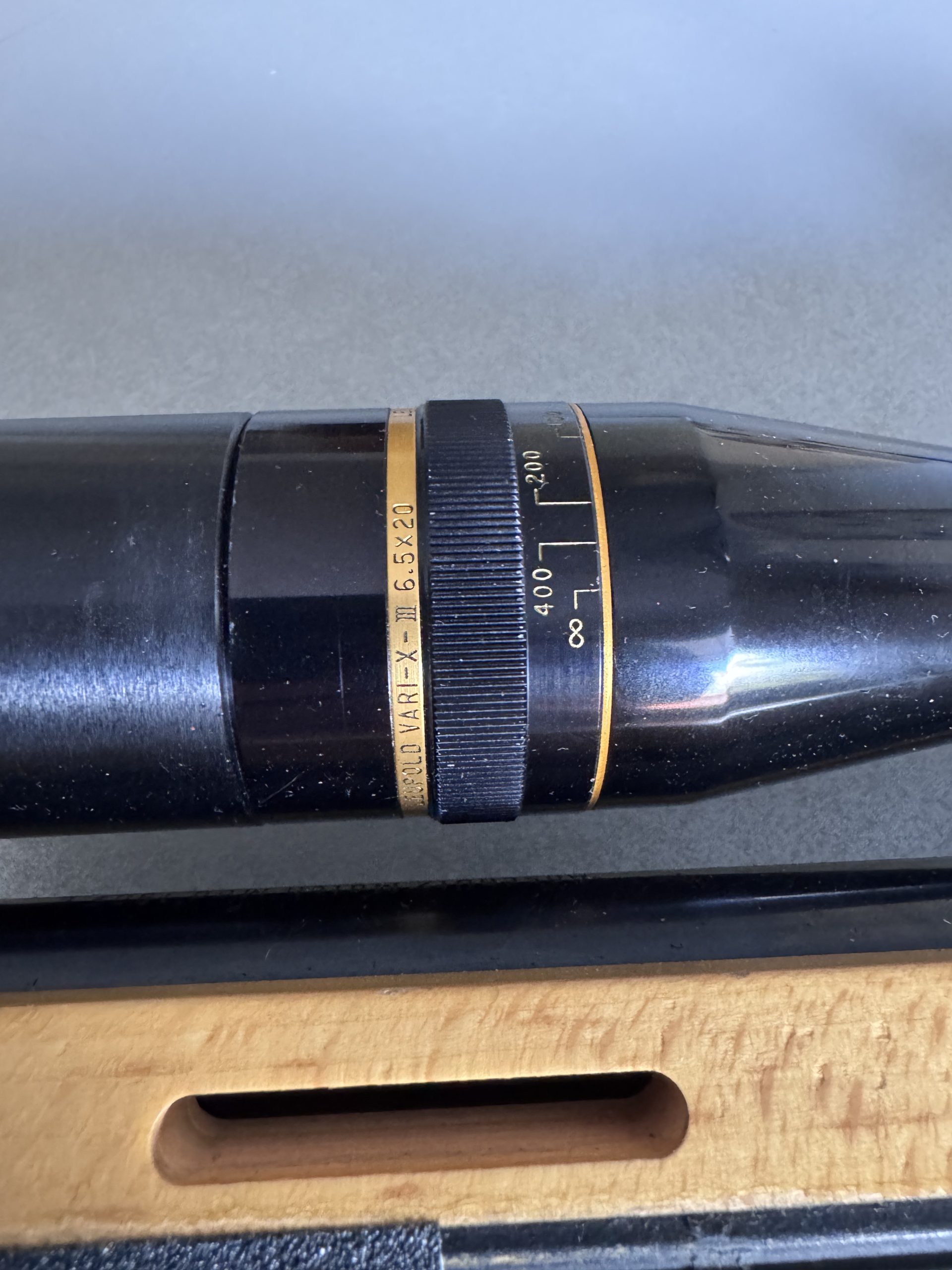 REZERVIRANO! Anschutz 1907, 22 l.r. Leva, z daljnogledom Leupold Vari X, 6,5-20x