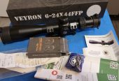 Strelni daljnogled Vector Optics 6-24×44 FFP