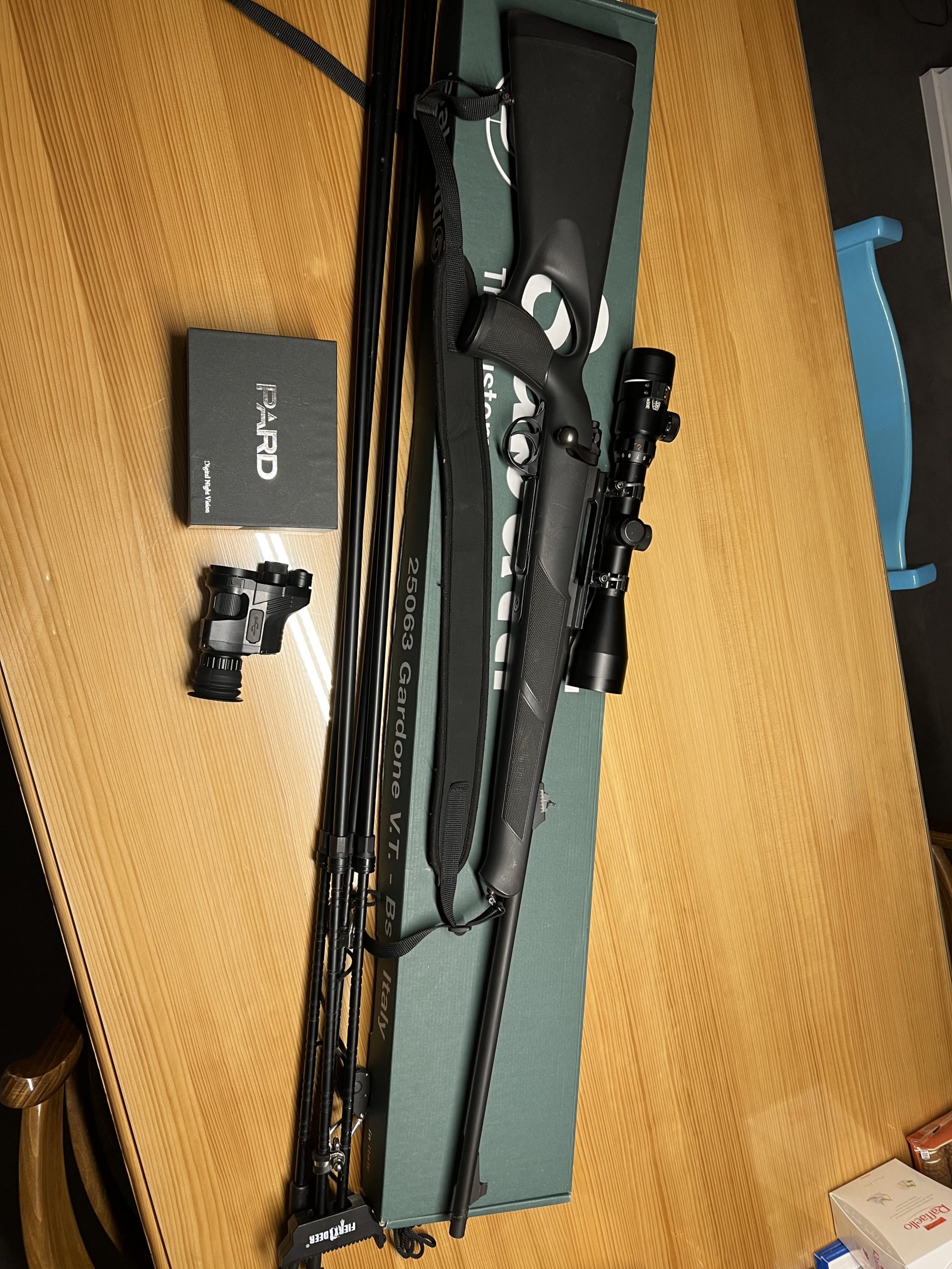 Sabatti ROVER s strelnim dalnogledom in dnevno nočno optiko