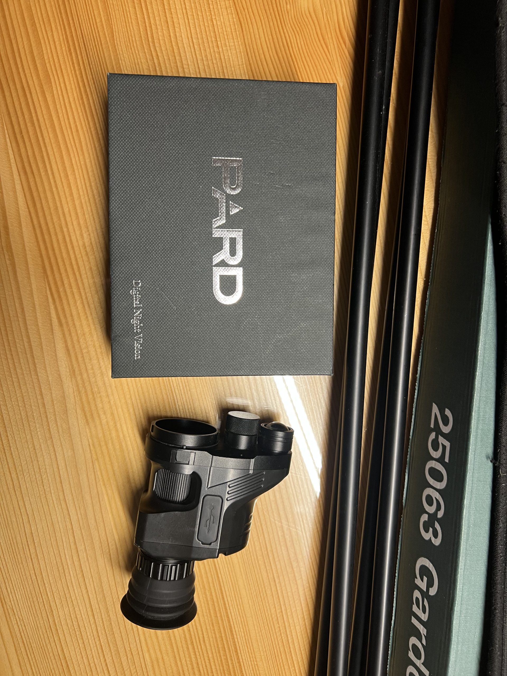 Sabatti ROVER s strelnim dalnogledom in dnevno nočno optiko