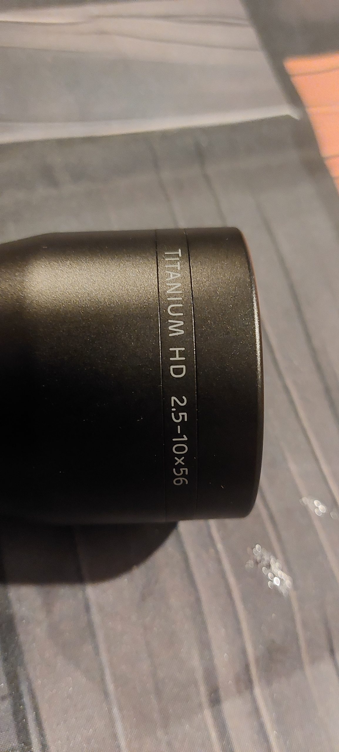 delta optical titanium 2,5-10×56