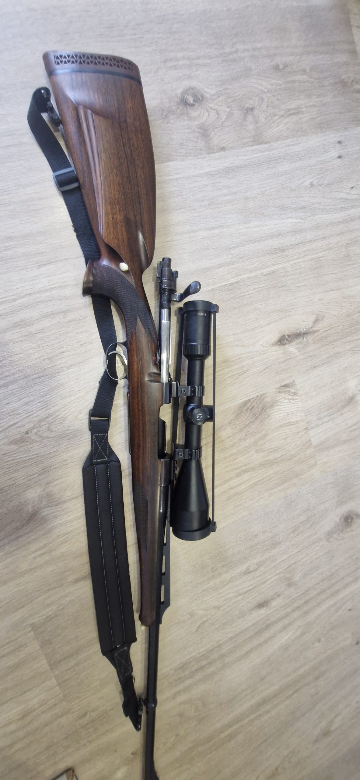 30.06 unikatna puška