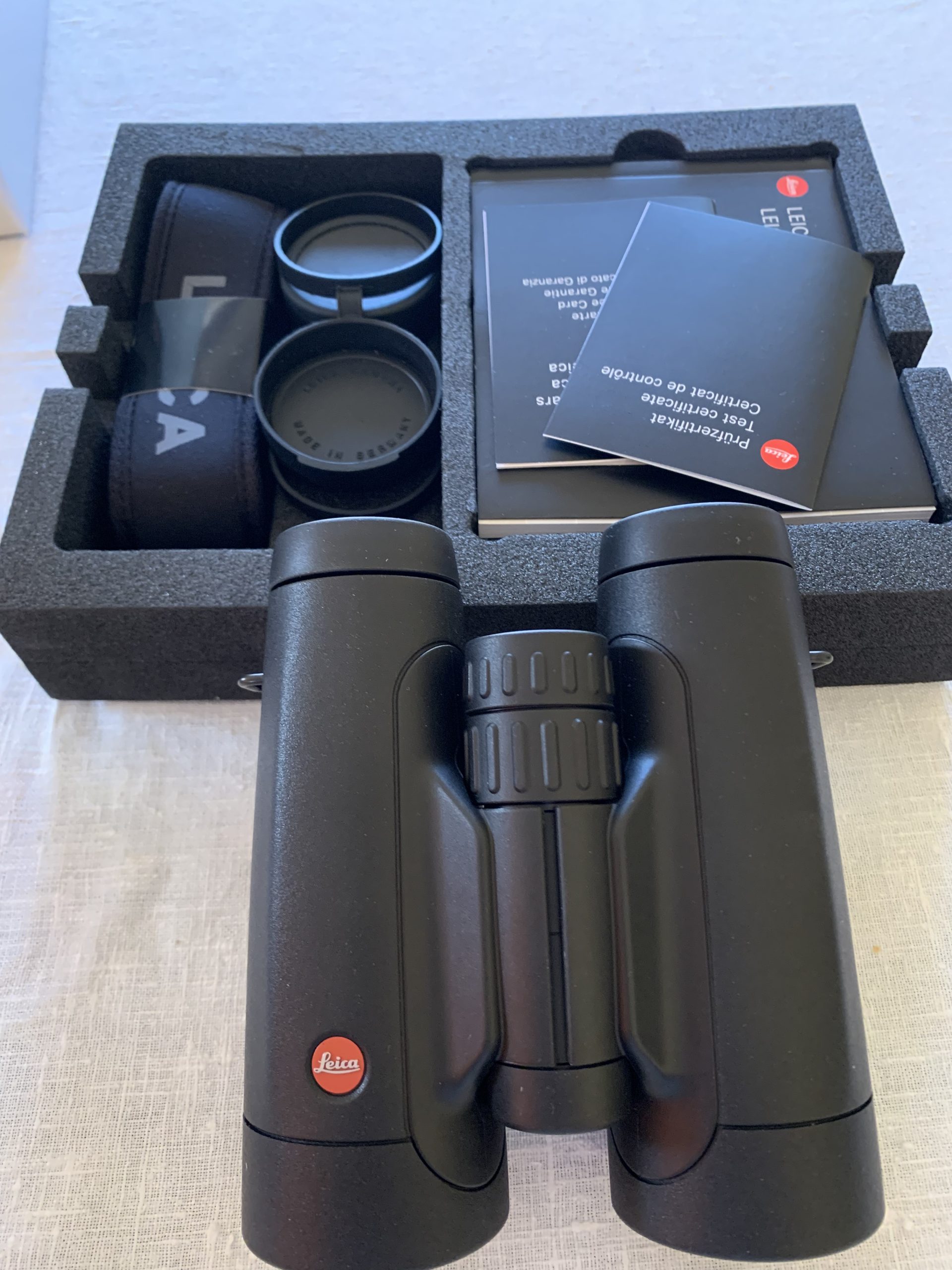 LEICA TRINOVID 8X42