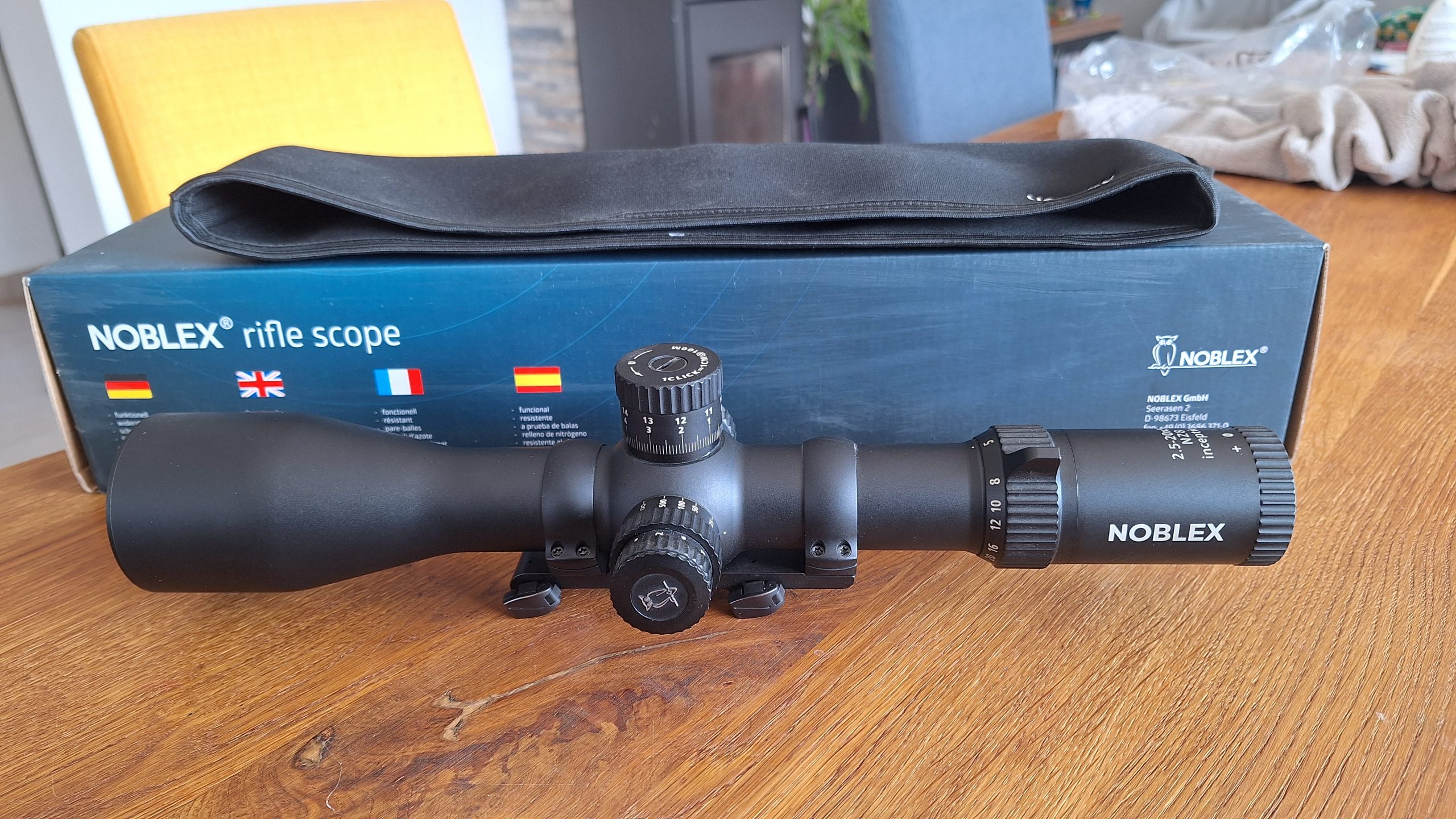 Noblex NZ8 2.5-20×50 Inception