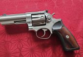Prodaja se Ruger GP100
