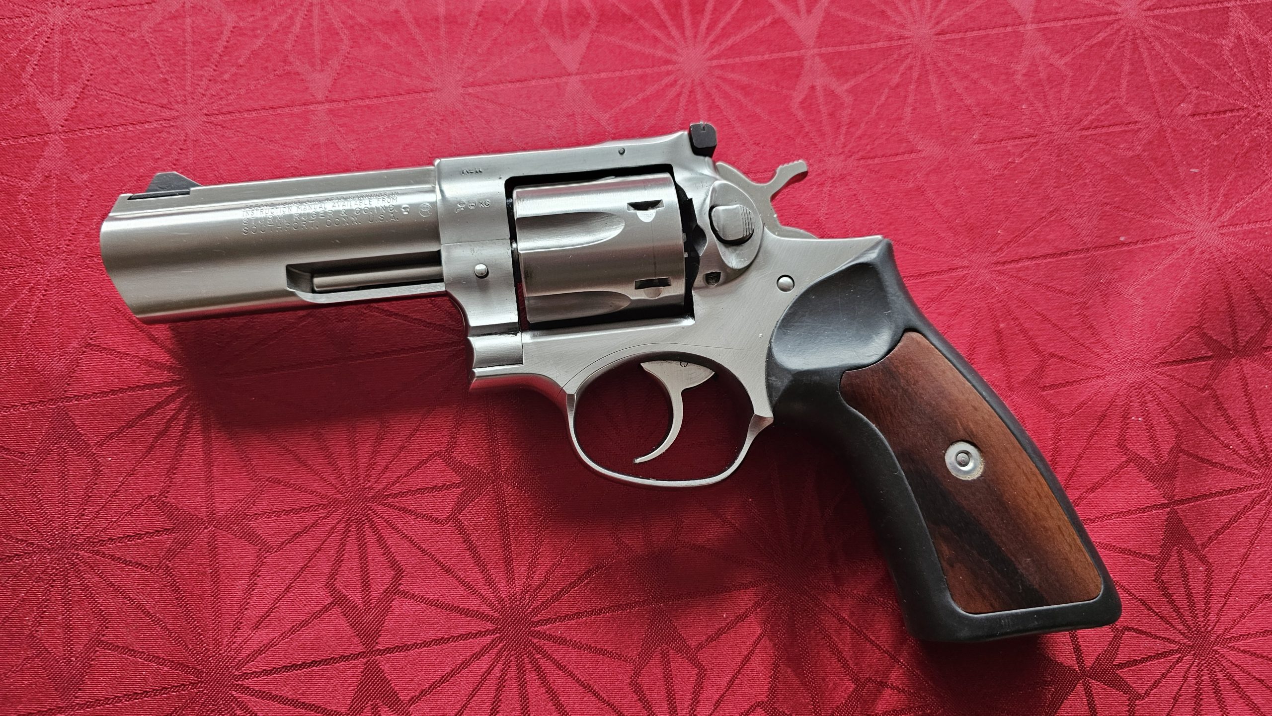 Prodaja se Ruger GP100