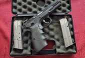 Proda se pištola CZ 75 B cal.40 S&W