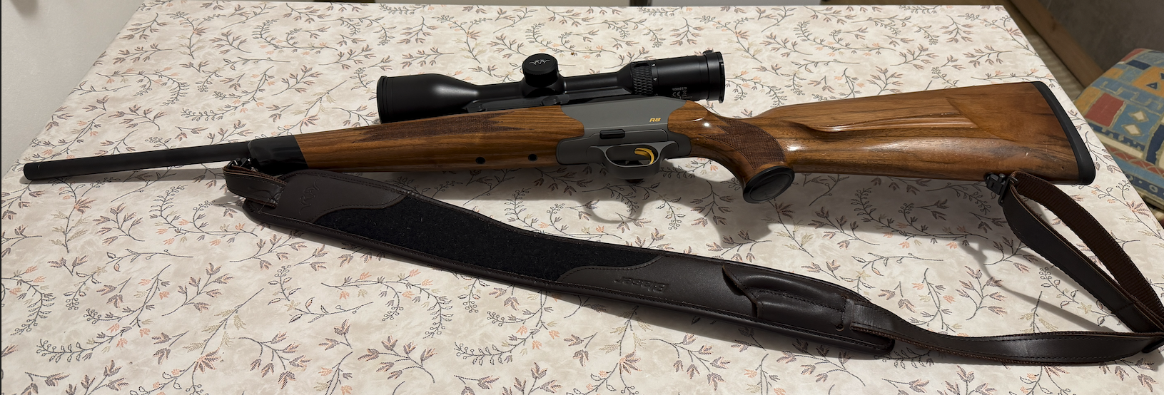 Prodam LP Blaser R8 win .308 Professional