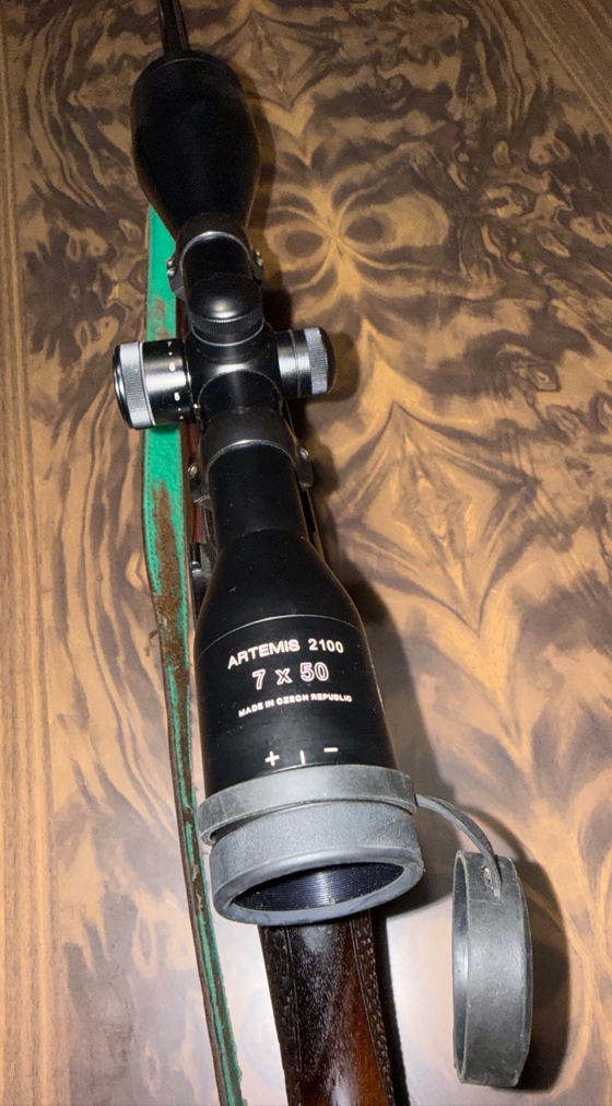 Risanica .243 z daljnogledom Artemis 2100 7×50
