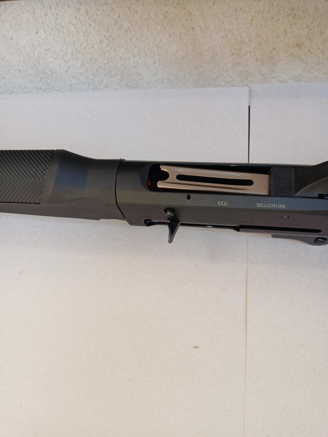 Polavtomatska šibrenica Benelli M2 Tactical