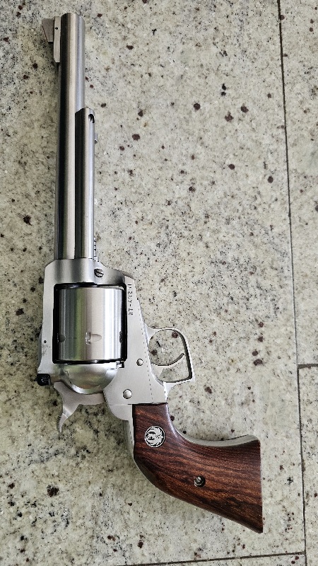 RUGER SUPER BLACKHAWK .44 MAGNUM – STAINLESS