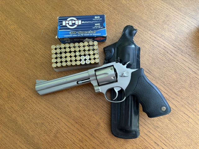 REVOLVER 357 MAG